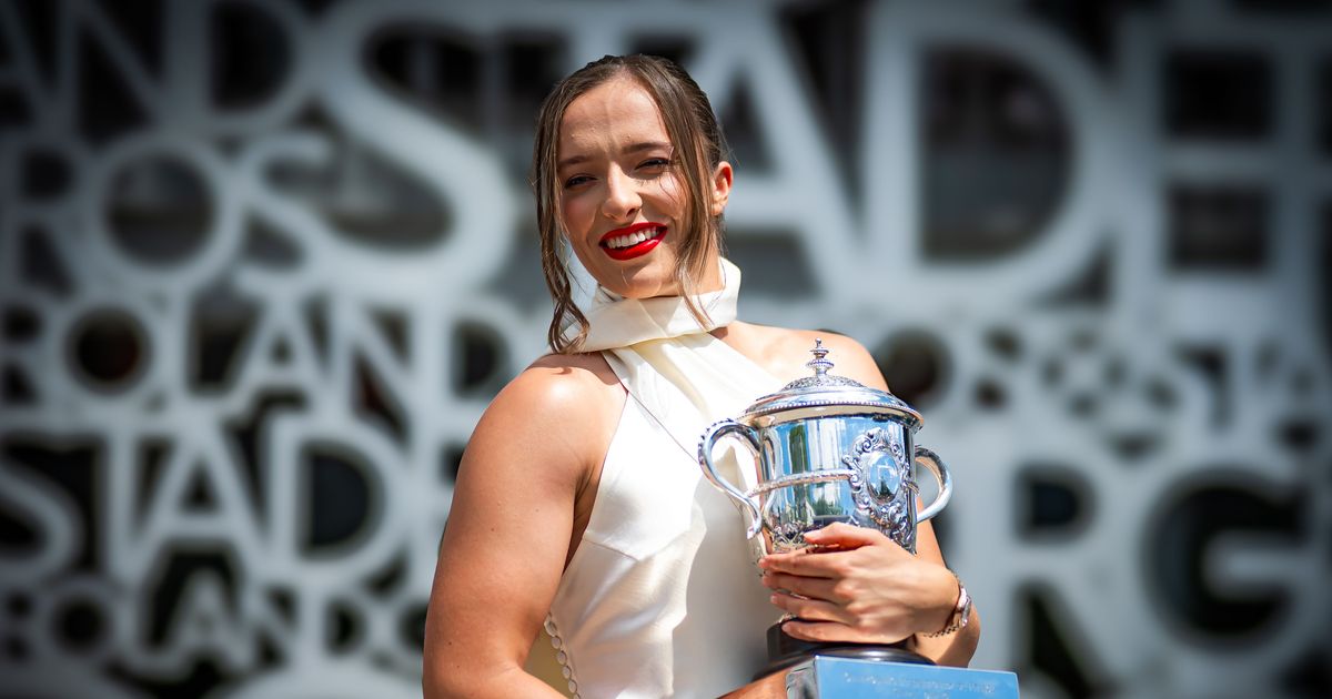 Iga Swiatek remporte son quatrième Roland Garros à seulement 23 ans