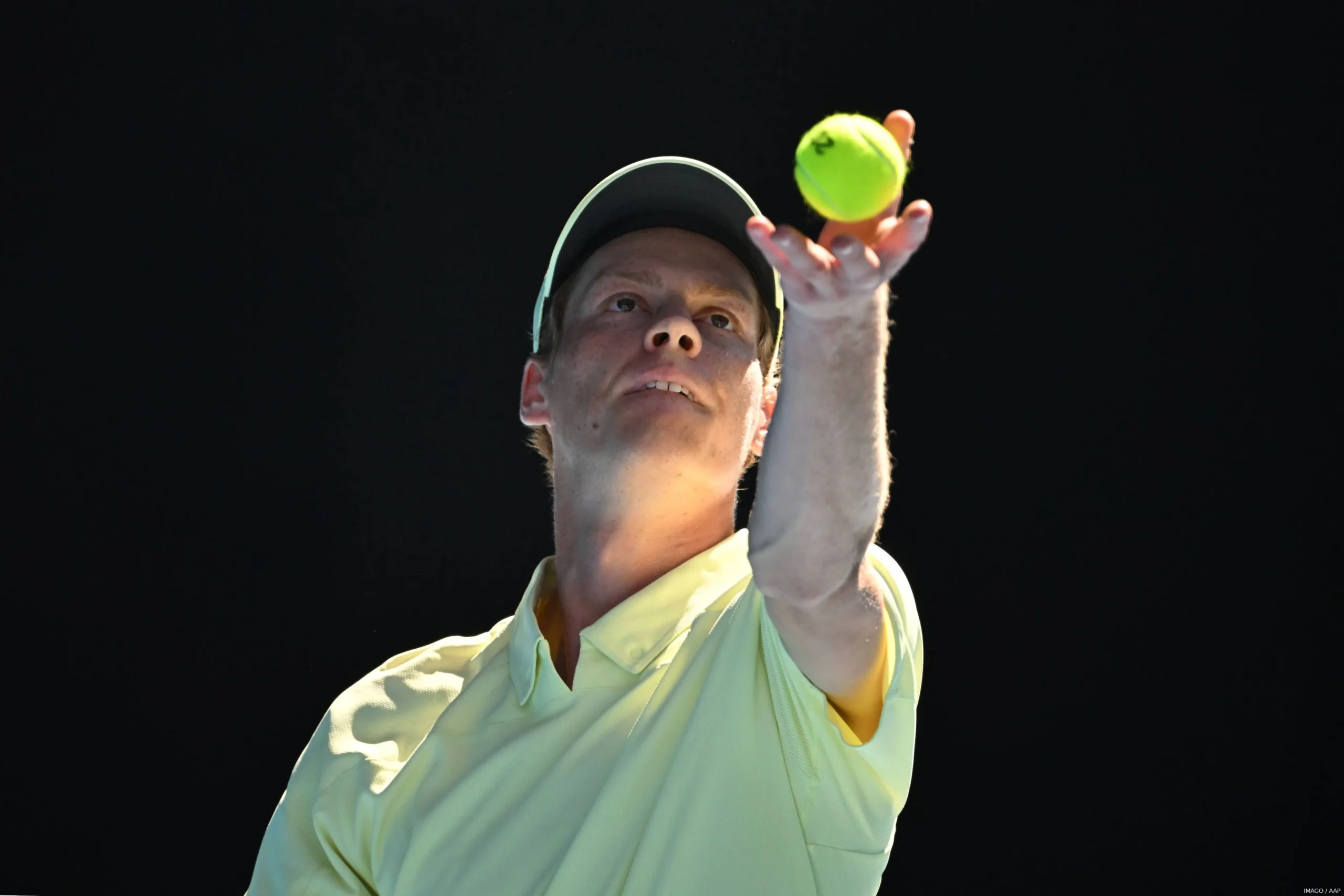 Jannik Sinner débute 2025 par une victoire convaincante à l'Open d